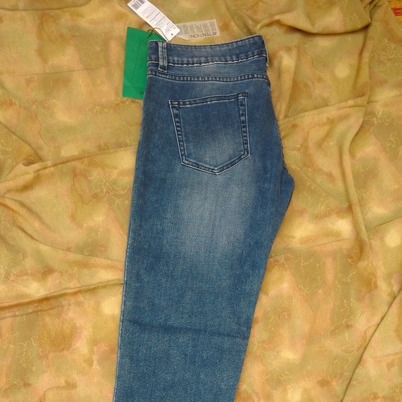 with tags Benetton Blue Jeans (fixed price) - Picture 8 of 13